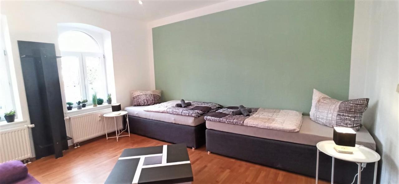 Apartment Fuer Bis Zu 7 Personen Mit Balkon Halberstadt Exterior photo