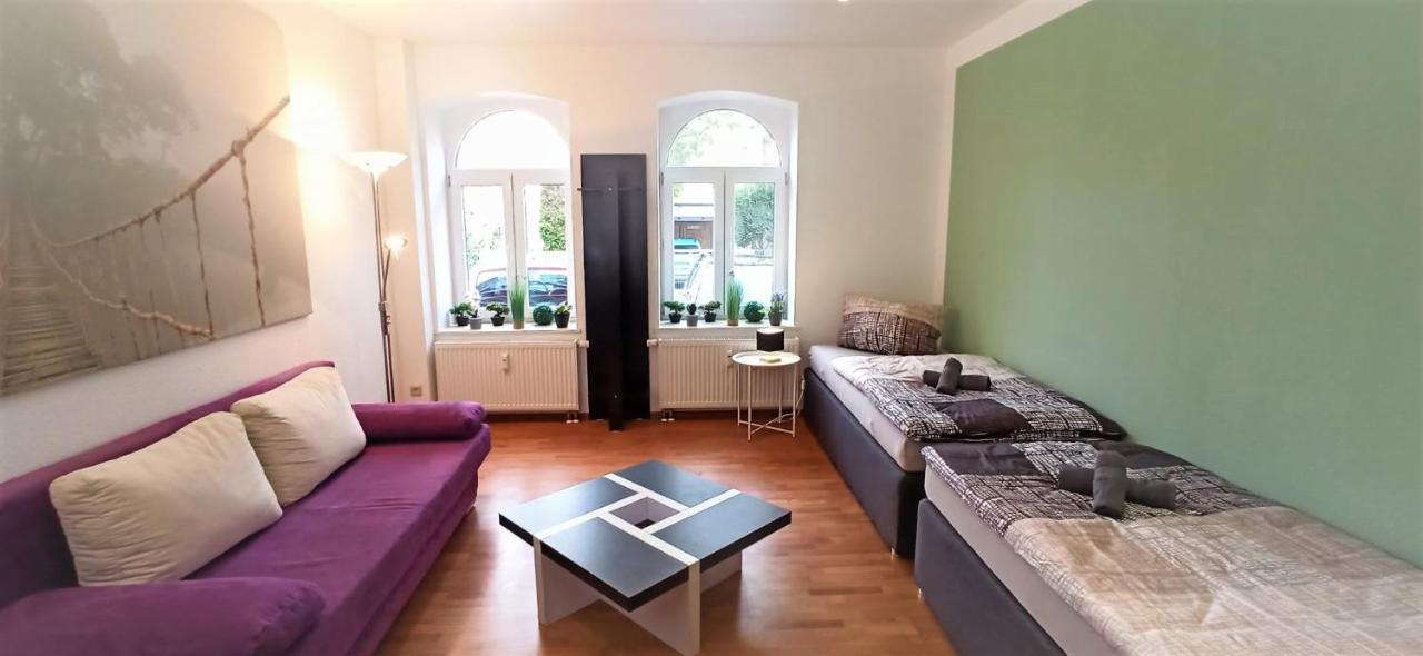 Apartment Fuer Bis Zu 7 Personen Mit Balkon Halberstadt Exterior photo